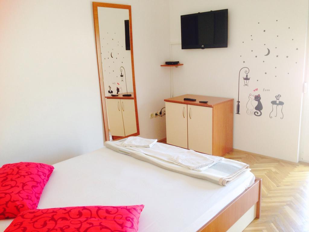 Apartments Niki 斯维蒂佩塔 外观 照片