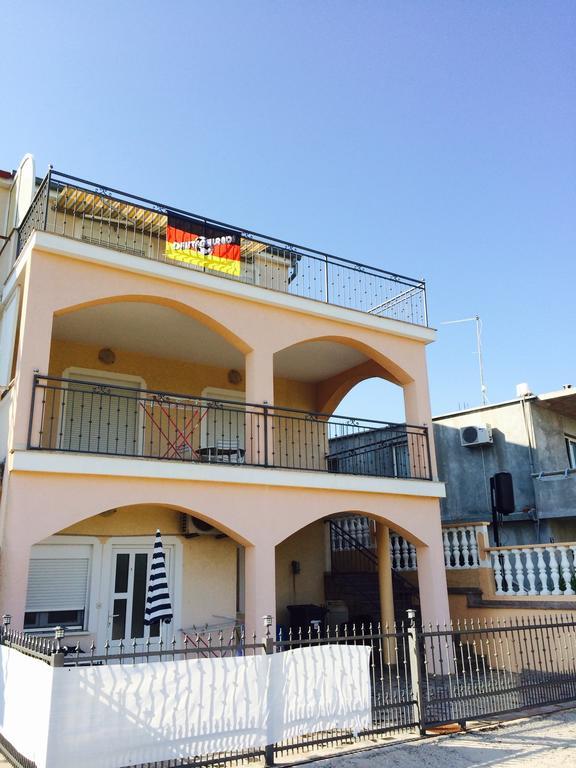Apartments Niki 斯维蒂佩塔 外观 照片